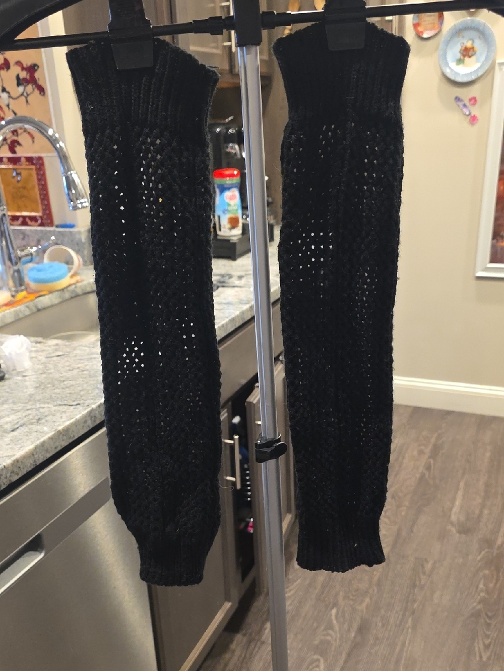 Women's Black Knit Arm Warmers